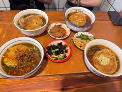 -矮子粉店1985·长沙米粉(湘春路店)