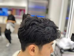 -Mentor Hair Salon