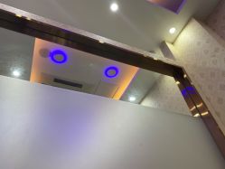-苗医生专业祛痘·皮肤管理