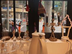 -Fridi Patisserie Cafe