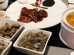 凉拌鱼皮-越宴(西施山路店)