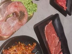 -佰烧海鲜烤肉火锅自助(世茂国际广场店)
