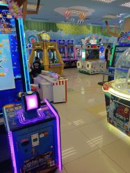 -莫莉幻想儿童乐园(武汉金银潭永旺店)