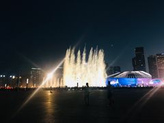 -东港音乐喷泉广场