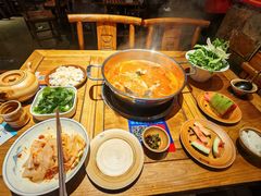 -快活林酸汤鱼鲜品火锅店(甲秀楼店)
