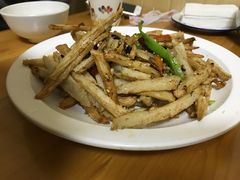 -农家土菜老煨锅(木鱼镇店)