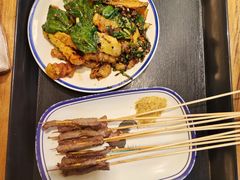 -云阿蛮云南生烫牛肉米线(奉贤路店)