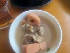 -莲餐厅·湖北菜·潜江小龙虾店(愚园路店)
