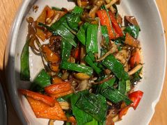 -乐山烧烤·罗田吊锅·小龙虾(航天兴隆国际店)