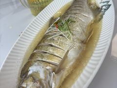 -七的湖·晚芳亭·阳澄湖农家菜·大闸蟹(莲花岛店)