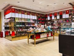 零售区-VENCHI 闻绮(北京国贸商城店)