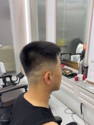 -尤司男士国潮理发馆