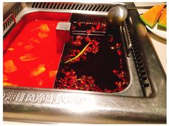 牛油麻辣/番茄锅底-海底捞火锅(杭州庆春路夜宵主题店)