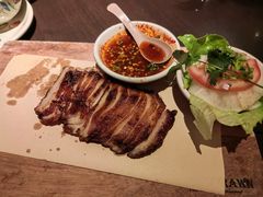 -大头虾越式风味餐厅(光明广场店)