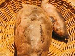 坑烤地瓜-民窑私烤土窑坑烤大公鸡