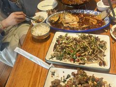 -百味地锅鸡(铜山路店)