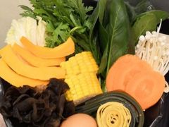 -呷哺呷哺(哈尔滨红博购物广场店)