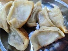 -黄阿姨锅贴大王(万航渡路店)