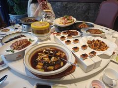 -贝勒爷·酥不腻烤鸭