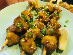 -虾弄弄海派小龙虾·牛羊蝎子火锅