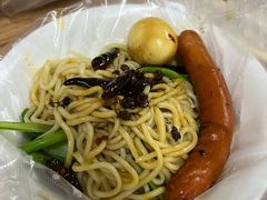 -丁记牛肉手擀板面