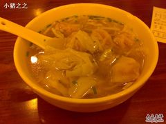 鲜肉小馄饨-五芳齋(云南南路店)