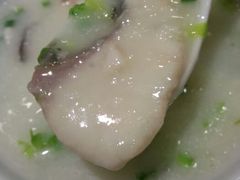 鱼片粥-穗银肠粉店(东川路店)