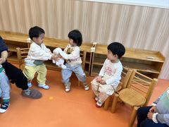 -小门牙好性格托育(北外滩中心)