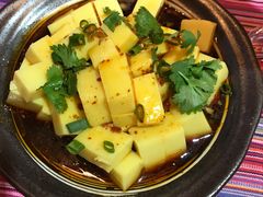 -香巴拉云南餐厅(华莱坞店)