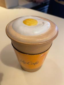 麦当劳(宝丽金店)-"麦当当的太阳蛋拿铁颜值满分99 拍照太.