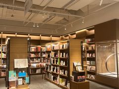 -茑屋书店(天目里店)