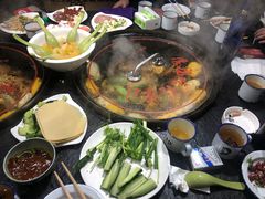 -缘福乡村铁锅炖民宿(八达岭店)