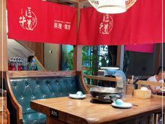 大堂-明洞阿姨·韩式酱蟹烤肉·创意料理(三元桥店)