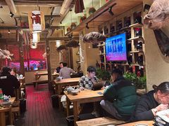 -泥糊破店小酒馆·团建聚餐(南京西路店)