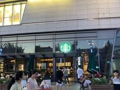 -星巴克(七宝领展广场1F店)