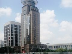 -陆家嘴空中步行连廊