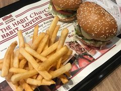 -The Habit Burger Grill 哈比特汉堡(复兴soho店)