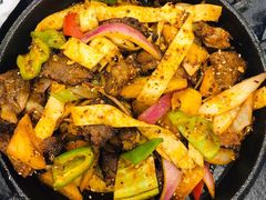 -撒拉人家.酸菜牦牛肉火锅