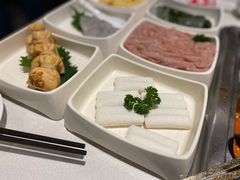 -海底捞火锅鲜切牛肉主题店(长寿路店)