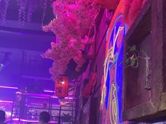 -喜鹊音乐酒馆(西街店)