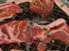 -山川小町·极番烧肉(新地假日广场店)