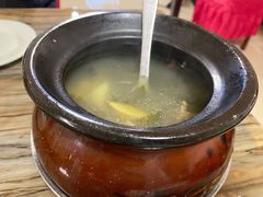 -民间瓦缸煨汤館(嵩山路店)