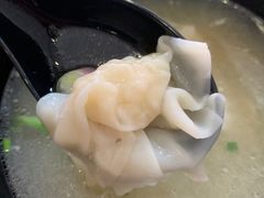 虾饺皇拼墨鱼胶云吞-放鸡岛之美食
