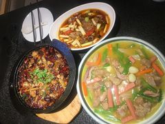 -万重锦·人文川菜馆(骡马市店)