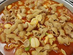 -彭记铁锅肥肠(东四总店)