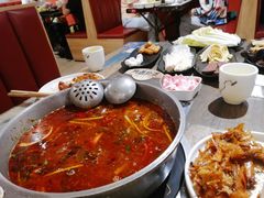 -鸡遇虾煲干锅火锅(小寨金莎店)