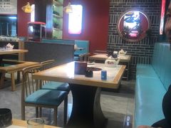 大堂-甲天下烧鸡公(衡山路店)