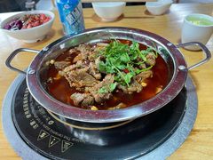 -大众跷脚牛肉馆·非遗传承单位(峨眉山店)