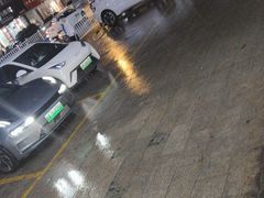-梦之城购物中心