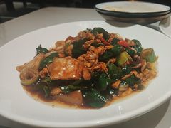 -皇城根·鲁菜济南菜·吊炉烤鸭·炒鸡鱼头(济南旗舰店)
